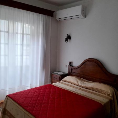 Residencial Das Trinas 2 Гимарайнш Экстерьер фото